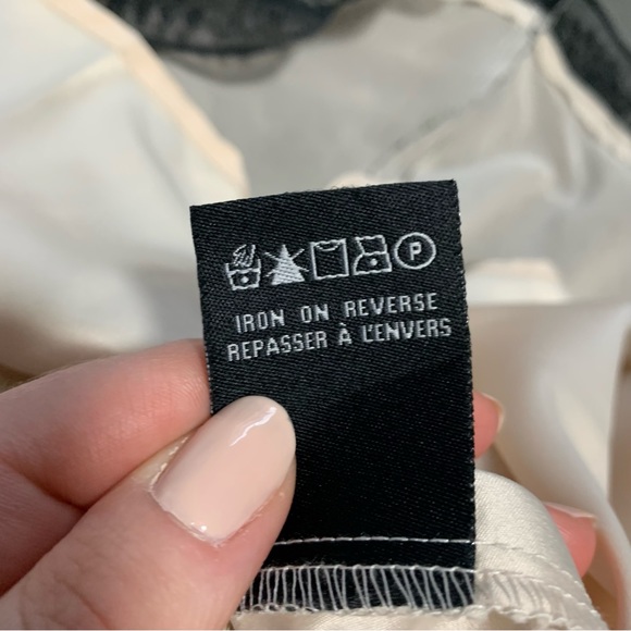 Le Chateau Formal pink dress with black lace - Picture 7 of 8